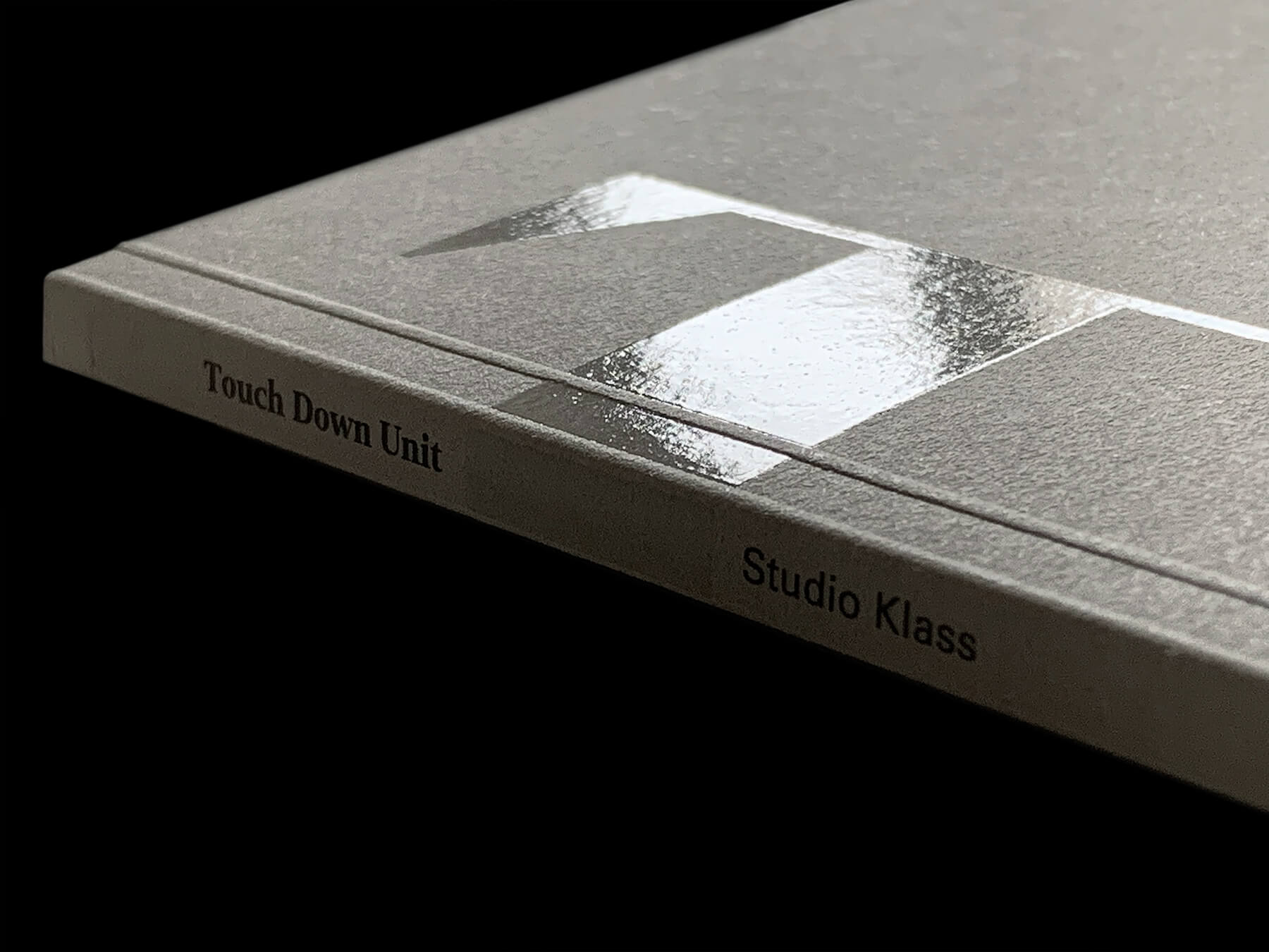 touch down unit studio klass molteni unifor